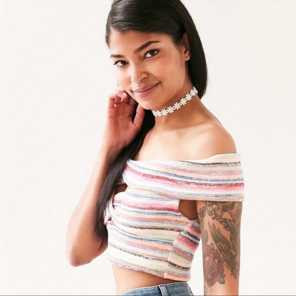 Urban Outfitters Multicolor Cream Knit Twist Front Off Shoulder Crop Top Blouse - Picture 9 of 13